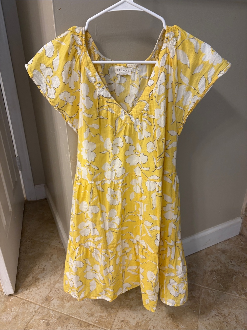 Velvet by Graham & Spencer Yellow and White Floral V-Neck Dress